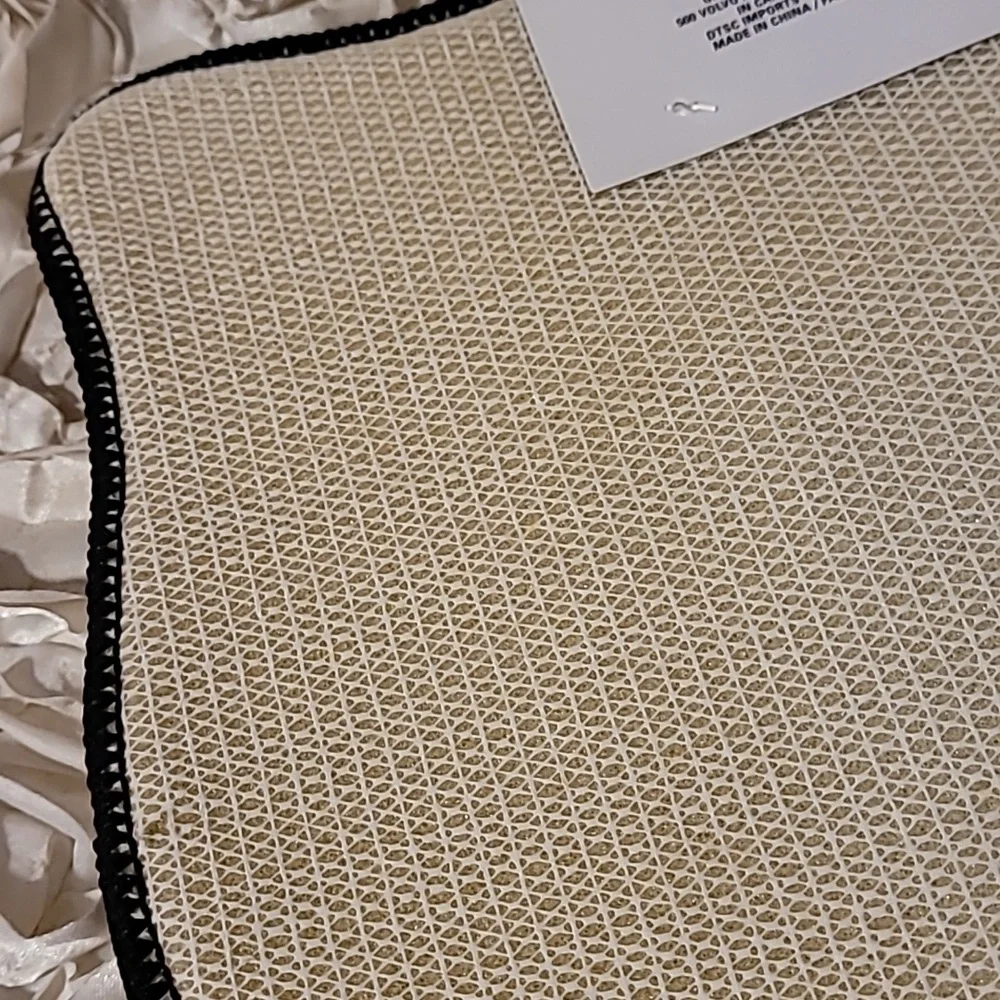 Pet Feeding Mat Non Slip Mat / Gray Placemat New.